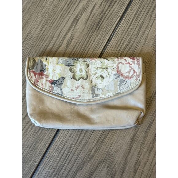 Wallet Coupon Holder Women Beige Floral Design Single Fold Two Pouch Snap Close - Picture 2 of 6